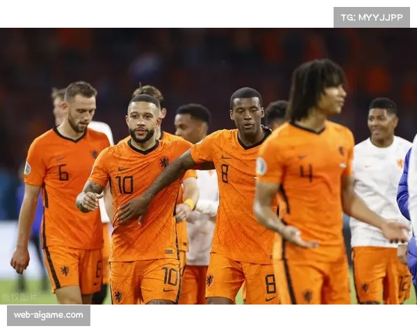 哈维-阿隆索专栏撰文：解析勒沃库森3-4-2-1阵型中边翼卫的现代定义